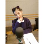 Anna Ishii Instagram - ラジオ「miziroind LIGHTBLUECAFE」 本日20:00〜 FM大阪 明日8:00〜TOKYO FM 最近、紫が好き🟣