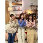 Anna Ishii Instagram - ドラマ「ブラックガールズトーク」 本日23:06〜はじまります‼︎ 共感あり、笑いあり、涙あり、変顔あり、明るくて、パワーを貰える人間味溢れるドラマ。 楽しんでください！！！ #朝日奈央　さん #関水渚　さん #石井杏奈