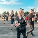 Anna Kadeřávková Instagram - Moje první Rock For People a bylo to naprosto skvělý! 😍 Byli jste? Co se vám líbilo nejvíc? Za mě nej pivo, langoše a @xambassadors . 😂🤭