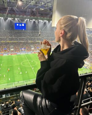 Anna Kadeřávková Instagram - Inter Milan match recap ⚽️🫶🏻 >>>