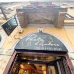 Anna Kadeřávková Instagram - Top #2 pizza&pasta v Miláně dle TripAdvisoru a za mě fakt super! 🍝😍 Jestli budete mít cestu, moje doporučení: dejte si jako předkrm focacciu a poproste si extra o olivový olej a jako hlavní jídlo těstovinky s omáčkou pomodoro a mozzarelou buffala (na fotce). 😋🍅👌🏻 📍Pasta d’Autore, Milano 🇮🇹