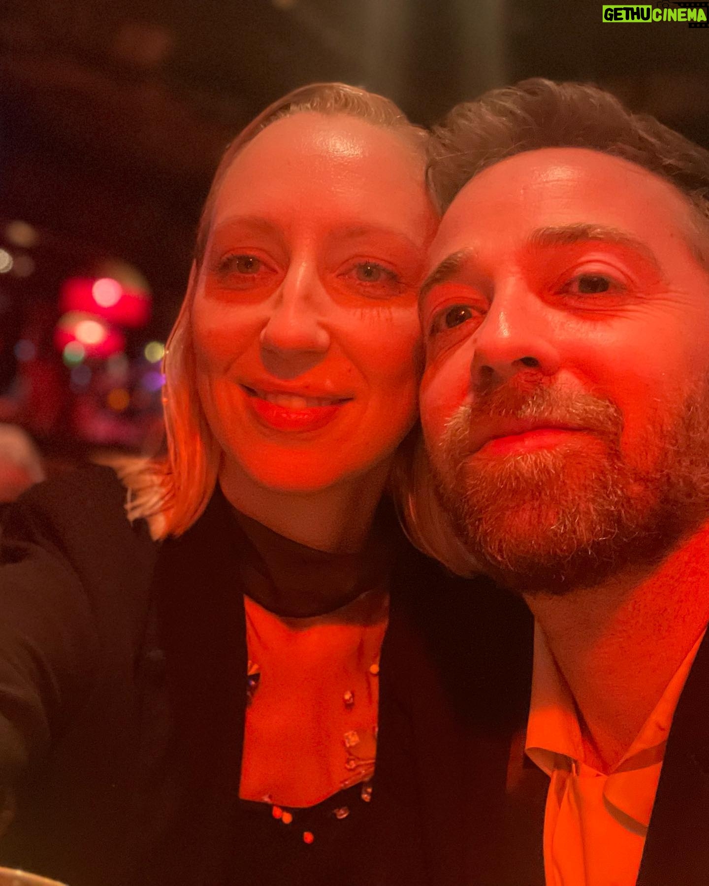 Anna Konkle Instagram - Party built on a dog park, Prada 2019, not now, not vintage, an irrelevant year! Barney’s Beanery loaded with teenagers, I did my own hair 🍝