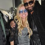 Anna Kulinova Instagram - HOLIDAY CHEERS from HEED NYC @heednyc 😎 @industryrules X @foravi I’m soo Greatfull I had the opportunity to be the Host of this Fabolous Holiday event featuring the Fantastic One of a kind sunglasses 😎🤩 THANK YOU 🙏 soo much to HEED NYC for this collaboration! ❤️ and made me part of their family! Many Thanks to all of you who attended and came to meet the Super Talented Designer Taheed Watson!!! 🌟𝙃𝘼𝙋𝙋𝙔 𝙃𝙊𝙇𝙄𝘿𝘼𝙔𝙎 𝙀𝙑𝙀𝙍𝙔𝙊𝙉𝙀!!! 💖💫Come to try and pick up your favorite shades 💋 𝙋𝙝𝙤𝙩𝙤 𝘾𝙧𝙚𝙙𝙞𝙩 @photo.robnyc 📸 ⚡️ Available at: @foravi ✨ @opreyewear ✨ @moxytimessquare and @moxyhotels NATIONWIDE 🔜 #heednyc #sunglasses #holidayevent #uniquesunglasses #oneofakind #befearless #befree #takeheed #luxuryeyewear #bestsunglasses #makeastatement #beautiful #happyholidays #industryrules #foravi #annakulinova #instagood #amazing #superstar