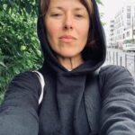 Anna Kuzina Instagram – Закидаю вас своїми селфі, щоб ви згадали про збір, з яким я допомогаю чудовій архітекторці-волонтерці @tempynska.
Наші військові весь час потребують нашої допомоги, не забуваймо про це ☝🏻
Посилання на банку у шапці профілю.
Номер картки банки:

5375411207837480

PayPal : akuzina@gmail.com

«Динаміка – наш головний принцип» ©️