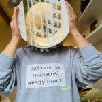 Anna Kuzina Instagram – «Киевский» мерч от @seria_number . 
Обожаю ❤️
Кто тут с Харьковского, узнаёте?😁