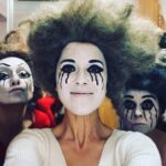 Anna Kuzina Instagram - Keep calm and go to the theatre ❤️🤍🖤 «Хаос» сегодня в 19.00 в Доме офицеров 😉 #хаос #теарт
