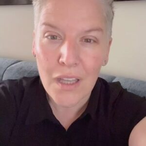 Anna Paquin Instagram - Posted @withregram • @rowanjetteknox It’s never been about “protecting kids”

#protecttranskids #transrightsarehumanrights #transrights #polycule