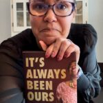 Anna Paquin Instagram - LINK IN MY BIO TO PURCHASE “IT’S ALWAYS BEEN OURS” by my friend Jessica Wilson, MS. RD. @jessicawilson.msrd @hachettego @hayhouseuk PLEASE CELEBRATE #blackjoy and #blacksuccess And engage with THAT as much as you do with the headlines and endless #blacktrauma I mean COME ON!!!! Speaking all the truth about Black bodies and the eating disorder spaces that don’t welcome them and don’t even actually help “privileged white skinny lady” eating disorder club of which I have been a lifetime member…. And the joy and emotion in this one picture is just so beautiful I literally cried when she text it to me.