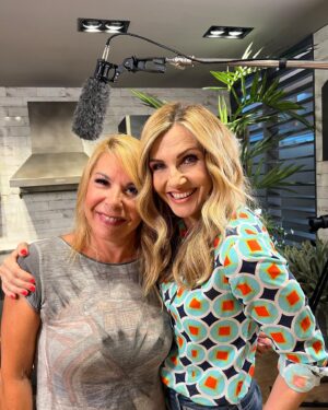 Anna Pettinelli Instagram - Anna, con il nostro incontro ho avuto la conferma: sei una persona diretta, sincera, con una storia professionale e personale molto interessante. 
Non perdete sul mio canale YouTube il caffè di oggi e vedrete che rimarrete colpiti. 

Ps. lei il caffè solitamente non lo beve 😂

Outfit: @chezmoi_atelier