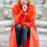 Anna Pettinelli Instagram – Ecco il mio anno. Con la partecipazione di chi mi è stato davvero vicino e che ritroverò nel prossimo anno insieme a chi vorrà lealmente condividere la mia strada.Auguri a tutti voi che quotidianamente mi dimostrate affetto e stima e siete sempre dalla mia parte, intuendo anche solo dalla mia voce o dal mio viso, chi sono veramente. A voi un immenso grazie. Buon 2023, tutto sommato, anche a chi mi odia. Un giorno perdonerò.