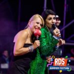 Anna Pettinelli Instagram - 🫶🏻@anna_pettinelli cosa hai fatto all’RDS Summer Festival? 📸Foto palco con @irama.plume, @rkomi, @giorgiaofficial, @biagioantonacci, @leogass.official, 📸Foto palco con la GenZ di @rdsnext con @luca_campolunghi, @samaratramontana 🎤Duettato live con @noemiofficial e @giorgiaofficial 🥰Cantato sulle note di @tiromancinoofficial . . . #rdssummerfestival #gallery #annapettinelli #giorgia #rkomi #irama #noemi #antonacci #tiromancino