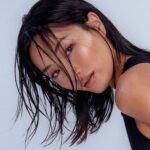 Anna Sawai Instagram - @annasawai is no stranger to action-packed projects. Her latest role, however, is unlike any of the previous: she is the savvy translator Lady Mariko in FX’s 17th-century show #Shōgun. Discussing her character’s journey, Sawai speaks with Schön! about growing alongside the complex Lady Mariko, what she hopes viewers take from the show, and more. #Linkinbio for full interview! photography. @hannahsider fashion editing. @newheartnyc @bareps talent. @annasawai wearing Aknv hair. @danawillcutyou @thewallgroup using @bumbleandbumble make up. @yumi_mori Using @chanel_beauty photography assistant. Layton Davis fashion assistants. @angiehiness @levi_eig interview. @thesandakin #schonmagazine #schon #inspiration #AnnaSawai #DisneyPlus