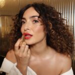 Anna Shaffer Instagram – getting ready at @bulgarihotels using #makeup and #skincare by @lancomeofficial thank you @francescabrazzo @marthanellmackintosh @georgmedley ♥️