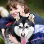 Anna Shulgina Instagram - Сегодня мне исполнилось 30 лет🥳 Несмотря на эту круглую цифру, состоящую из уже какого-то ощутимого жизненного опыта, я продолжаю верить в Людей и Любовь. Мне важно быть полезной для кого-то, ведь это один из тех способов, который приносит настоящее счастье. Сегодня я хочу быть полезной для братьев наших меньших, а именно для породистого хаски Марса , молодой мамы Лисы и трех её щенят (2 девочки и 1 мальчик). Мы с @help_maltese ищем им дом. Если хотите поздравить меня, то лучшим подарком будет репост, чтобы эти красавцы нашли свою семью! ❤️