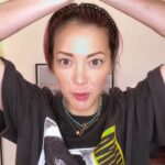 Anna Tsuchiya Instagram - 土屋ちゃんと生きてます！ライブ みなさまお久しぶりです❤️ #土屋アンナ