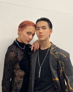Anna Tsuchiya Instagram - 東京ガールズコレクション @tgc_staff のランウェイを澄海 @_sky_tuchiya と一緒に歩いてきたよ🕺🏻❤️ 6年ぶりらしいTGC🥹たくさん声援ありがとー😘 衣装 アンナ 👗 @elisabettafranchi スカイ 🥼 @barenavenezia ジュエリー 💎 ヘリテージジュエリー