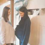 Anna Veith Instagram - 👯 📸 my lovely sister-in-law and me. 🥰 My little brother and her are expecting a boy. What do you think it will be for us? #girlorboy💗💙 #familyisgrowing #babyshower #babybauch #momtobe #comingsoon #ssw37