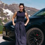Anna Veith Instagram – Discover the beauty of the Austrian Alps with the new Audi Q8 e-tron.

An ultimate driving pleasure powered by premium electric mobility and breathtaking views.

Check out the exclusive interview with @anna.veith through the link in our bio. 🔗

#Audi #Q8 #etron #FutureIsAnAttitude #AudiAlpenTouren