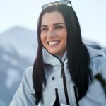 Anna Veith Instagram - What a beautiful day in the mountains ❄️ I have some news for you in my storys. Good luck 🍀 #visa #cahsback #skiingday #signinandwin #beautifulday #winterwonderland #beactive