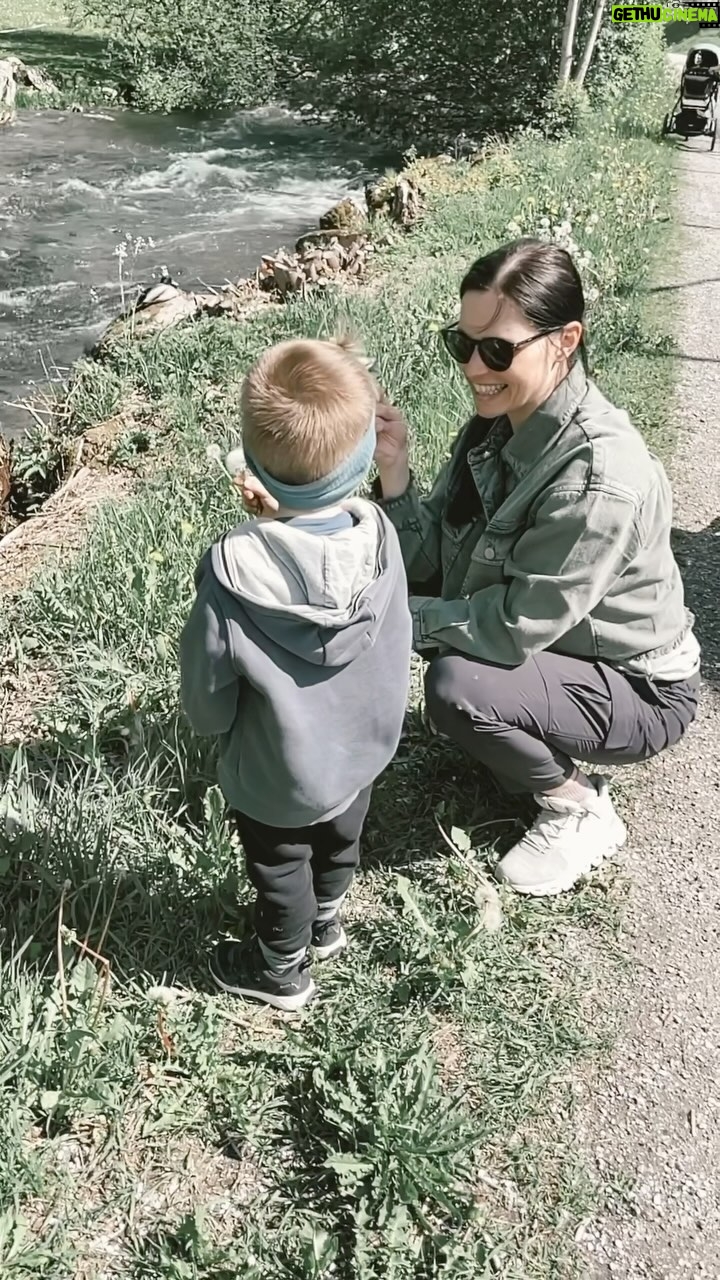 Anna Veith Instagram - There are no better days 😍