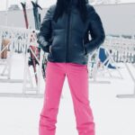 Anna Veith Instagram - walk through the winter season 😉 #headsportswear #walking #winterseason