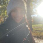 Anna Veith Instagram - the beauty of autumn in Austria is incredible ✨ #timetowalk #outdoors #autumn #beautifultime #livinglife #soakingupthesun
