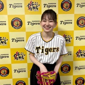 Anna Yamada Instagram - 本日パナソニックエコナイターでファーストピッチセレモニーに登壇させていただきました。
とても緊張しました😂⚾️