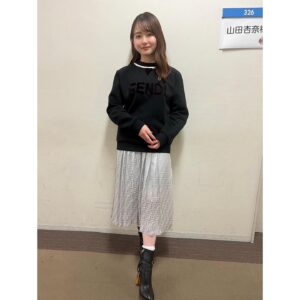 Anna Yamada Instagram - 最近の衣装です👗