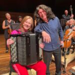 Annabel Crabb Instagram - No longer the “wrong Crabb”… When James Crabb was Annabel Crabb for the day. 🥰 We all made happy memories being on stage with @annablecrabb and @Leigh_Sales last week during ‘For the Love of Music’ with @chat10Looks3. ❤ #AustralianChamberOrchestra
