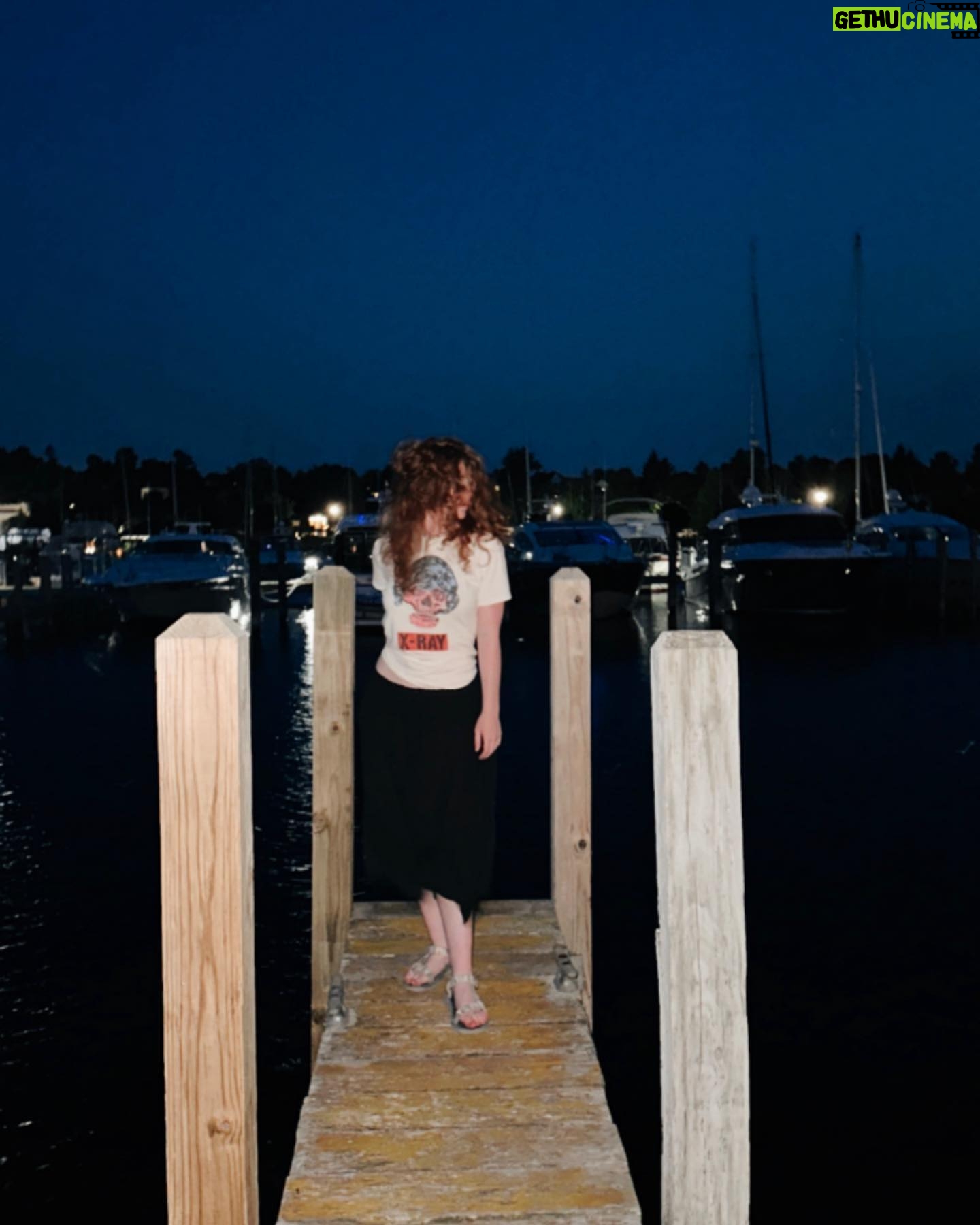 Annalise Basso Instagram - north (piano and pics of me by @alexandriabasso — who else??)