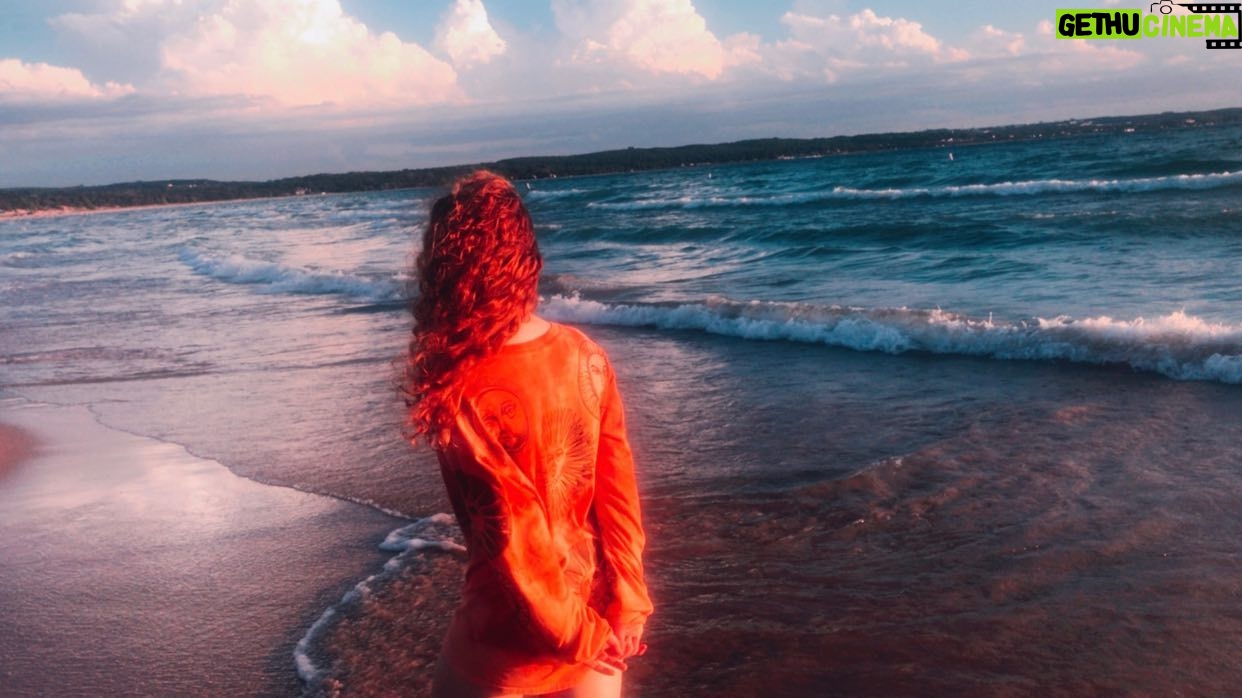 Annalise Basso Instagram - summer up north! pc: @alexandriabasso