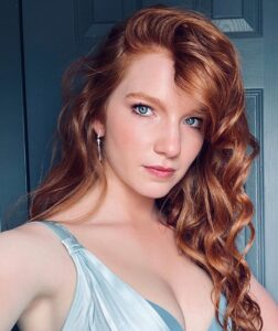 Annalise Basso Instagram - Tonight’s special is lightly seared Gilda energy seasoned with major Satine vibes. Pair with a tall drink of cool water (or Lagavulin whiskey).