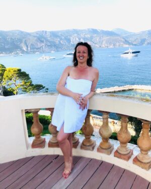 Anne Roumanoff Instagram - Un peu de repos ...et des petits coups de soleil ...