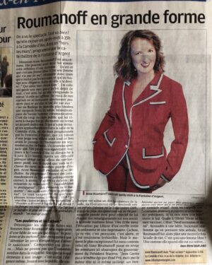 Anne Roumanoff Instagram - Merci La Provence ! Tellement heureuse d’avoir pu remonter sur scène après 7 mois d’arrêt !🤗