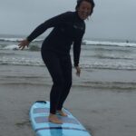Anne Roumanoff Instagram – Quand tu essaies le surf pour la première fois de ta vie …