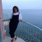 Anne Roumanoff Instagram - Je crois que j’ai un peu bronzé ...