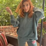 Anneliese van der Pol Instagram - Thanks for the swag @chicksintheoffice . 💚