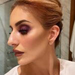 Anneliese van der Pol Instagram - Been getting a lot of questions bout my makeup! 👁️: @urbandecaycosmetics 👄: @runway.rogue 👶: @onesize 👩🏻‍🦰: @tatewhitneyhairdesign 👃: mommy