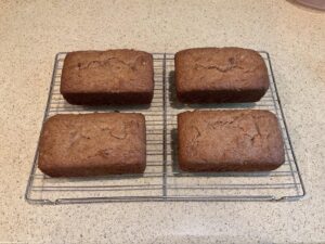 Annette O'Toole Instagram - It smells SO good in the kitchen. Apple Butter Bread mini-loaves.