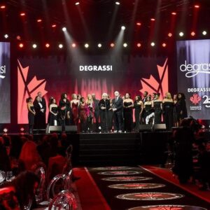 Annie Clark Instagram - Last night @degrassi received a star on Canada’s Walk of Fame. I still can’t believe I’ve been lucky enough to be apart of this iconic show. It’s truly the gift that keeps on giving. Congratulations to Linda Schuyler & @stephenstohn on this well-deserved achievement. I have never been more proud to be Canadian than I was last night. 🇨🇦❤️ Catch the broadcast of the ceremony, Dec 16th on CTV.