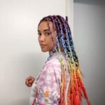 Annie Ilonzeh Instagram – HOW TO: BEGINNER BOX BRAIDS 
.
Been trying difference techniques, styles, and color braids. Here’s one that’s a super easy Do-It-Yourself. 
. 
Comment any questions👇🏽
.
#braids #boxbraids #naturalhairstyles #naturalhair #diy #howto #howtobeauty #tutorial #hairtutorial #naturalhaircommunity #naturalhairdaily #askmehow