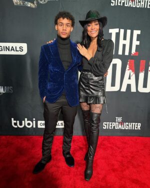 Annie Ilonzeh Instagram - The Stepdaughter Premiere. 
.
.
Catch our film on @tubi 
.
Outfit inspired by the Queen B #beyonce #texasholdem #styledbyme 
#the #stepdaughter #streaming #now #tubi