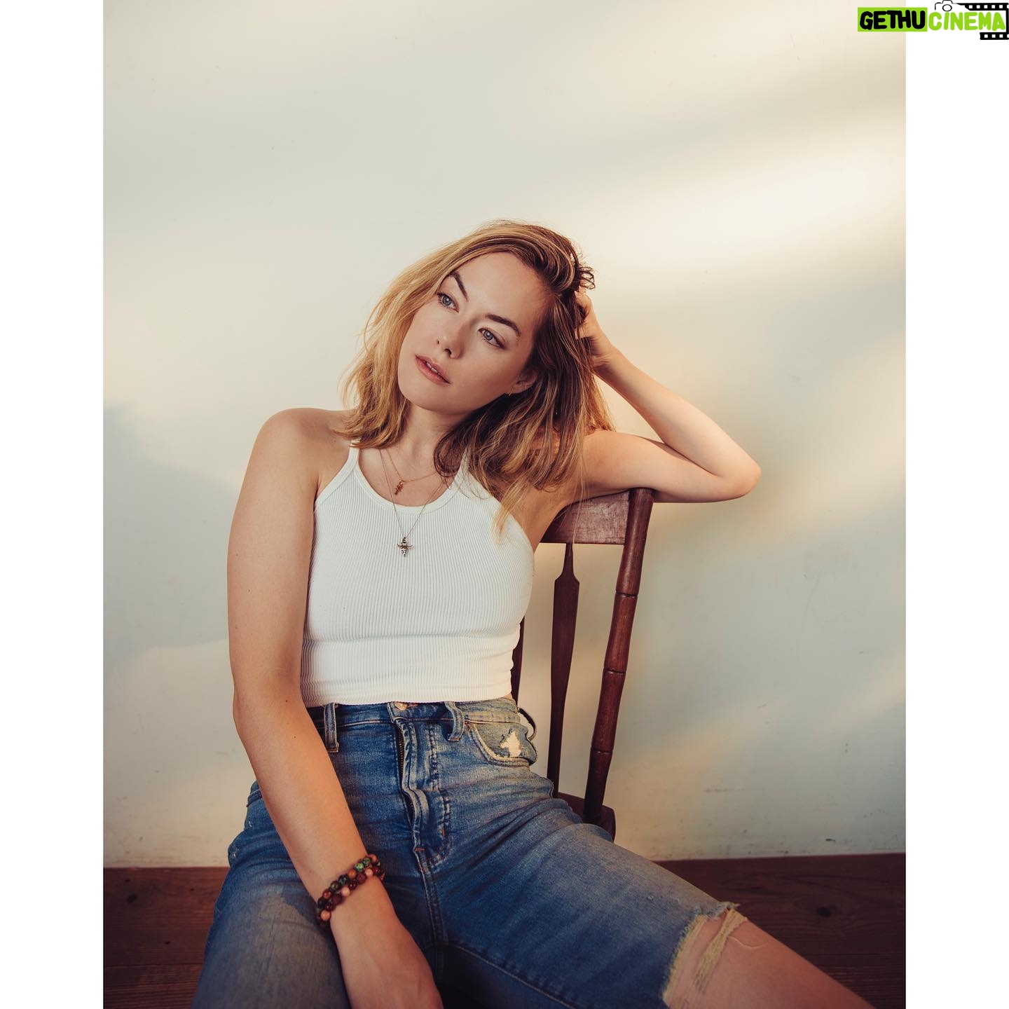 Annika Noelle - 6.6K Likes - š New Moon š
šø: @selashiloni