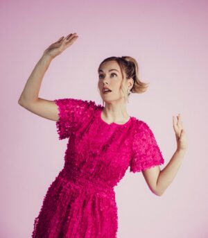 Annika Noelle Instagram - 💕💖💕 Feminine Rage 💕💖💕

📸: @selashiloni 
💄: @kar_buff