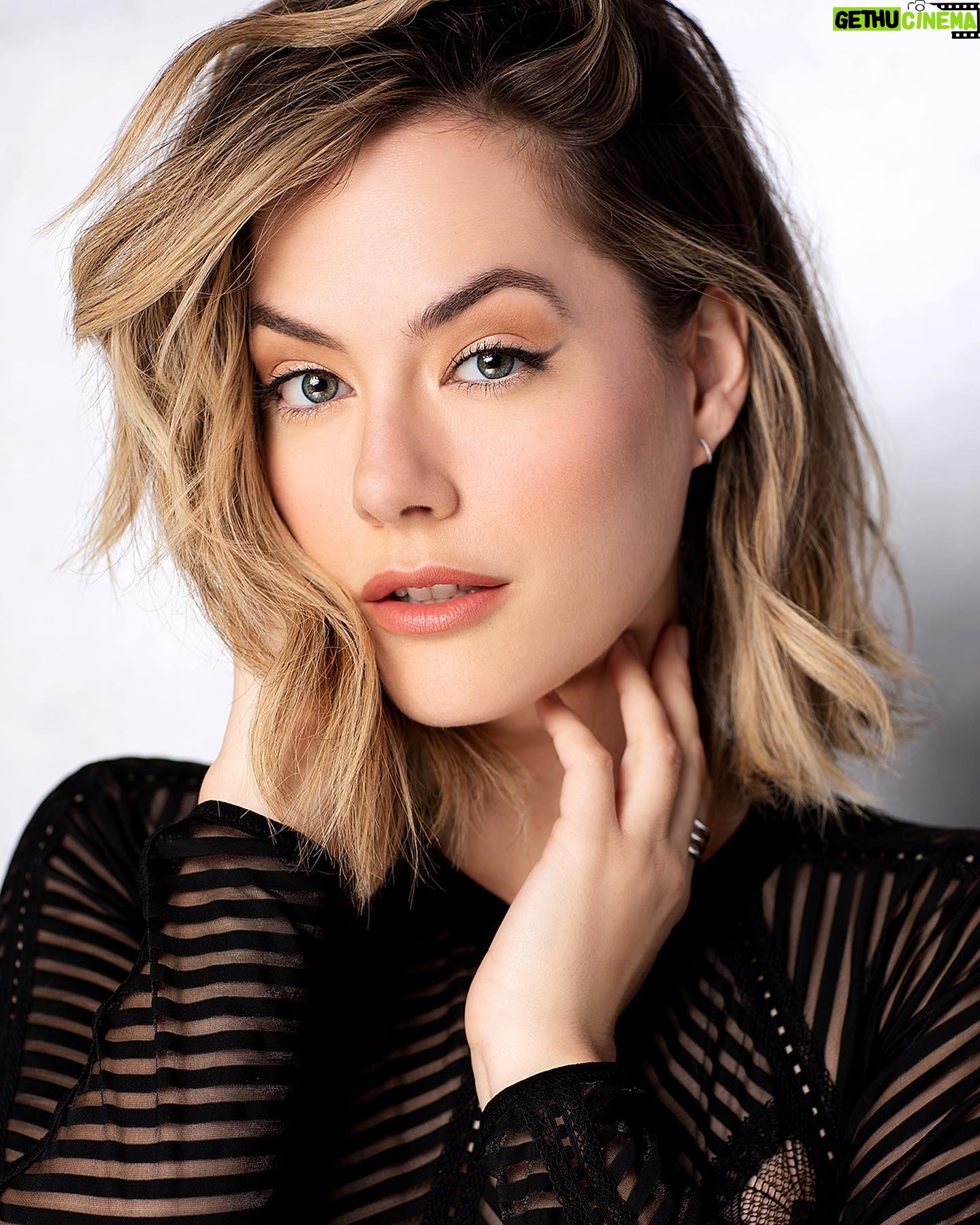 Annika Noelle - 4.9K Likes - Annika Noelle A huge congratulations on your daytime Emmy nomination!!!!! Excited for this Friday, but either way you’re a winner 🤩 @annikanoelle
#annikanoelle #actress #daytimeemmys #hopelogan #emmynominated #danapatrickphoto #portrait #celebrity #theboldandthebeautiful
Glam: @daniellekatherinemakeup