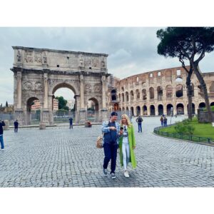 Annika Noelle Instagram - Had such an amazing time filming @boldandbeautifulcbs in Roma! Here are just a few photos from our adventures… with more to come! Grazie mille for the amazing food, wine, & hospitality 🇮🇹 this was an experience I will never forget and one I am so so grateful for 🤍 

#boldandbeautiful #roma #beautiful #hopelogan #italia #cincin #salute