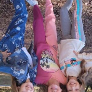 Anniston Price Instagram - Grab your bestie and check out the new fall line at @justice in collaboration with @strangerthingstv ! Which one is your favorite?

#justice #strangerthings #strangersthings4