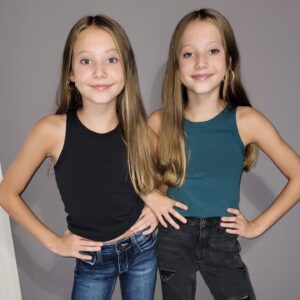 Actress Anniston Price HD Instagram Photos and Wallpapers January 2024
