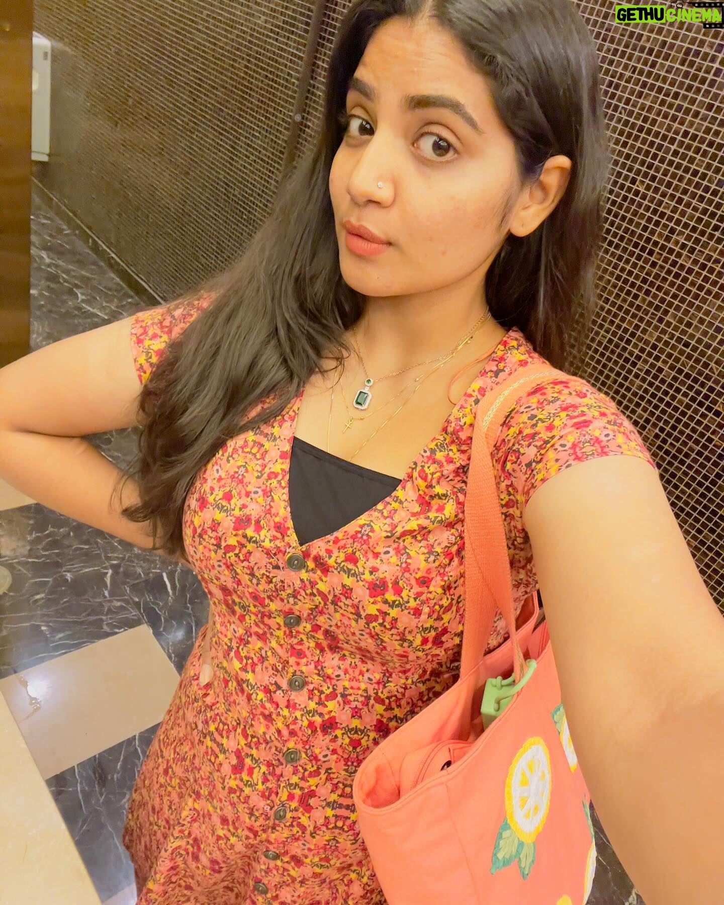 Anshita Akbarsha Instagram - But this fantasy is real? #smile #beloved #moveon #selflove #happy