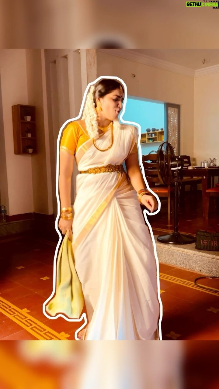 Anshita Akbarsha - 31.7K Likes - 💃 Remake Version with more fun 🤣😂….. Chellamma #arnav #vijaytv #vijaytelevision #fun #funny #bts #dance #romance #romantic #kamal #90s #90 #love #laugh #lol